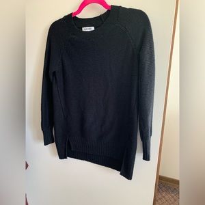 Old navy black sweater size XS